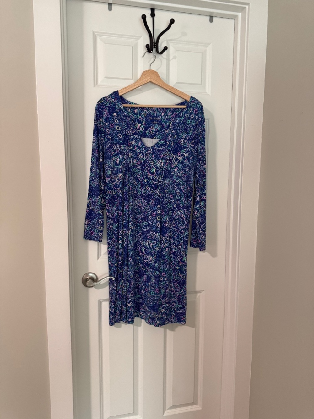 Lilly Pulitzer GUC Aubrey UPF 50+ in Lapis Lazuli Take it Slow sz large